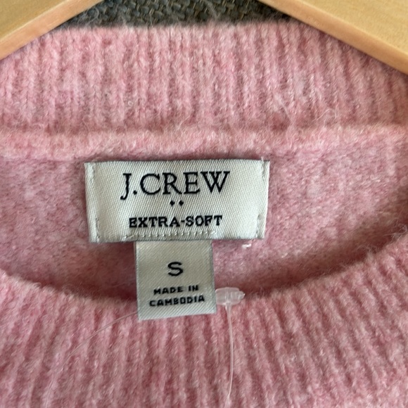 J. Crew Pink crewneck sweater in extra-soft yarn size S - Picture 6 of 8